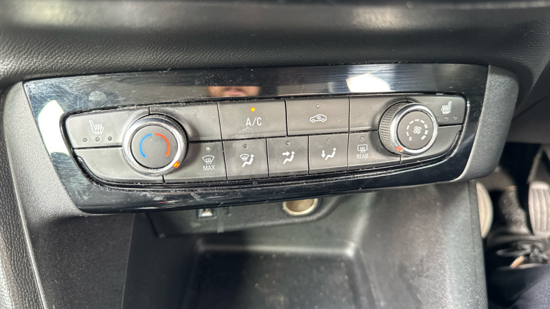 Vauxhall Corsa 1.2 SE Premium 5dr Petrol Hatchback